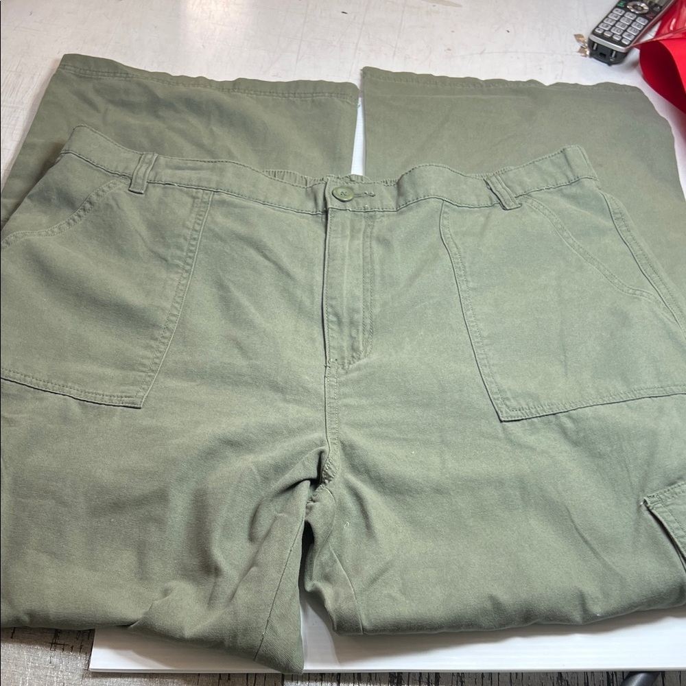 Aeropostale Sage Cargo Pants for Men